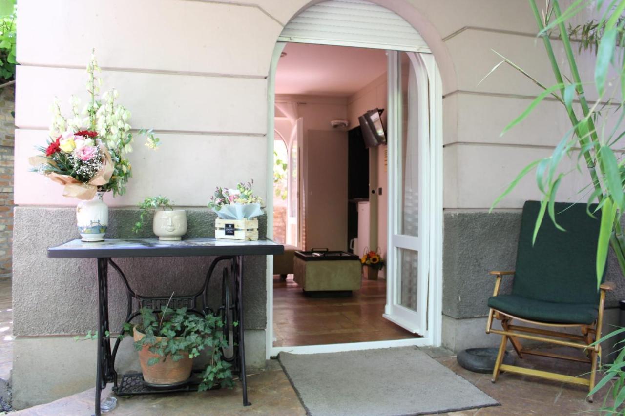 Garden Center Apartment ノヴィ・サド エクステリア 写真